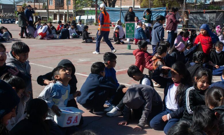 Prevención sísmica. Jujuy desplegó un ejercicio simultáneo de evacuación Prevención sísmica. Jujuy desplegó un ejercicio simultáneo de evacuación
