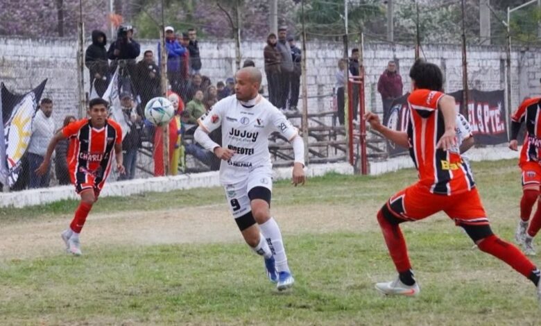 La Mona 44 se enfrenta hoy a un Zapla entonado