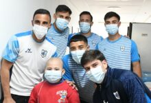 Gimnasia entregó juguetes al Hospital Materno Infantil