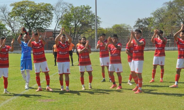 Atlético San Pedro sigue en lo más alto Atlético San Pedro sigue en lo más alto