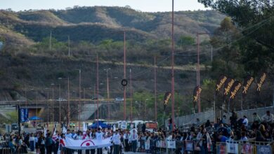 Desfile Bienvenida Primavera. Inició la Fiesta Nacional de los Estudiantes 2026