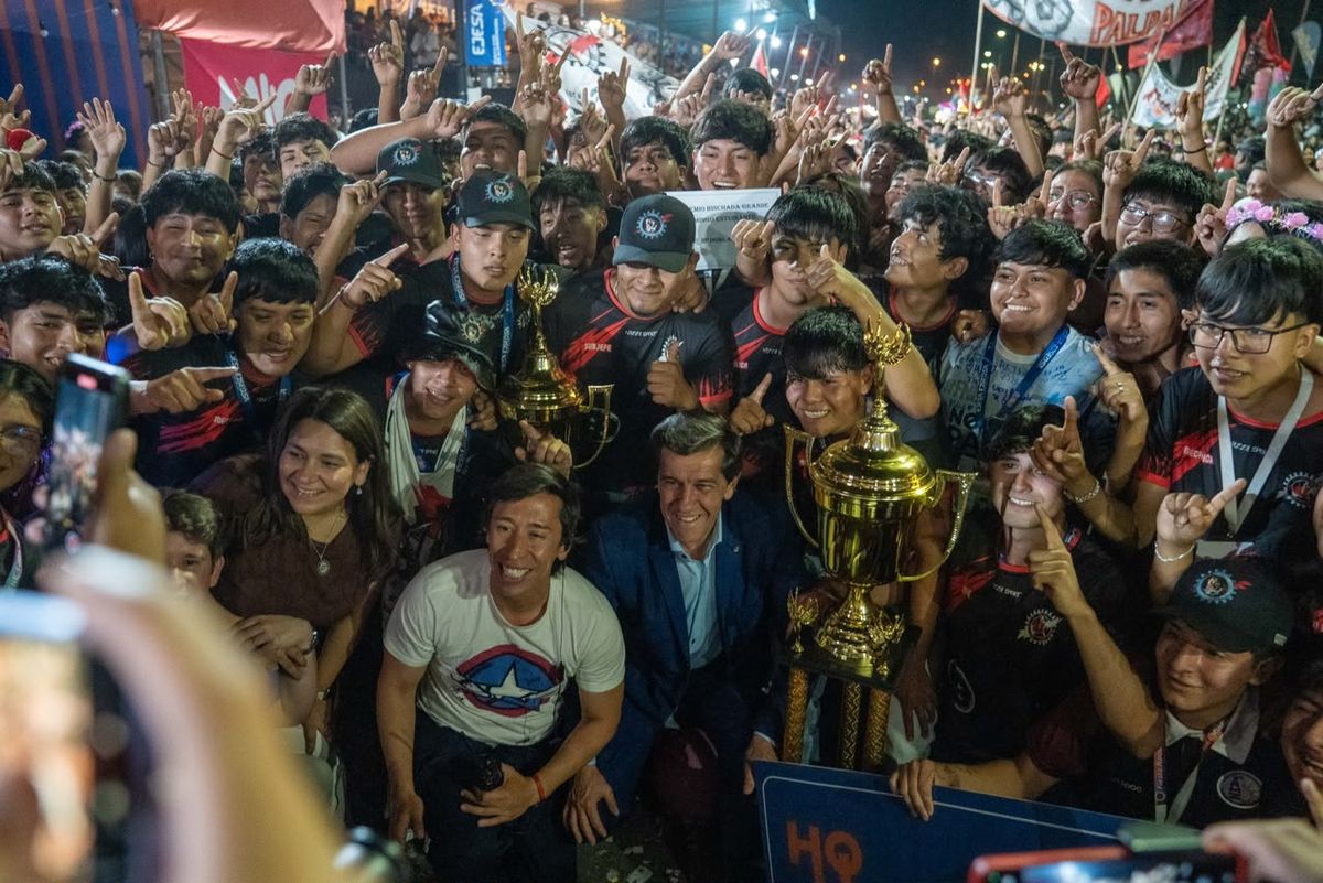 Sadir participó de la entrega de premios de la 75° FNE