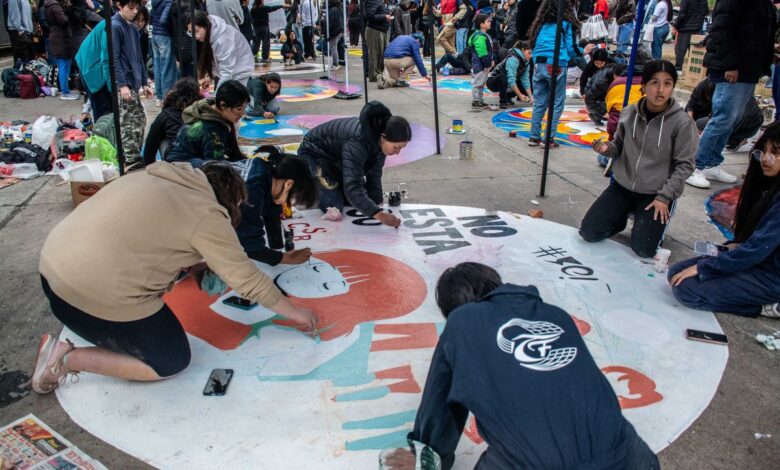 Con la Pintada Estudiantil, Jujuy empieza a palpitar la gran edición 75 de la FNE