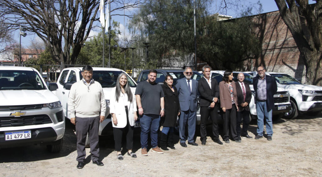 Jorge destacó la incorporación de camionetas 0KM Jorge destacó la incorporación de camionetas 0KM