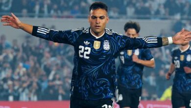 Lautaro Martínez, entre los tres máximos goleadores de Argentina