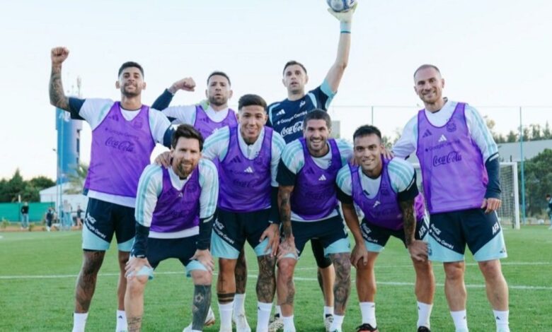 El equipo de Scaloni para despedir a Messi El equipo de Scaloni para despedir a Messi