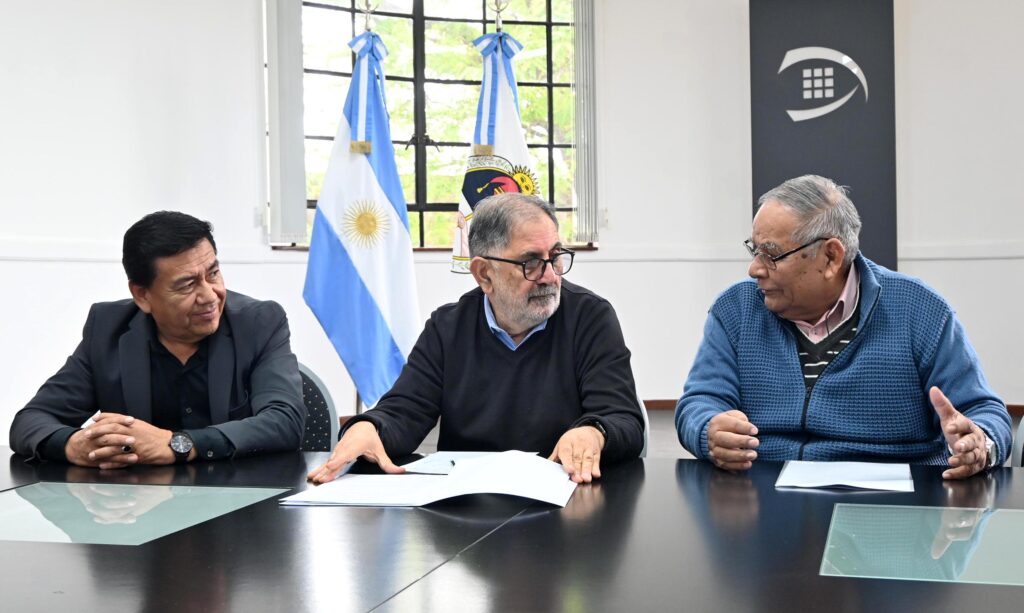 Municipio acompaña proyecto para erigir un monolito en reconocimiento a los retirados Municipio acompaña proyecto para erigir un monolito en reconocimiento a los retirados