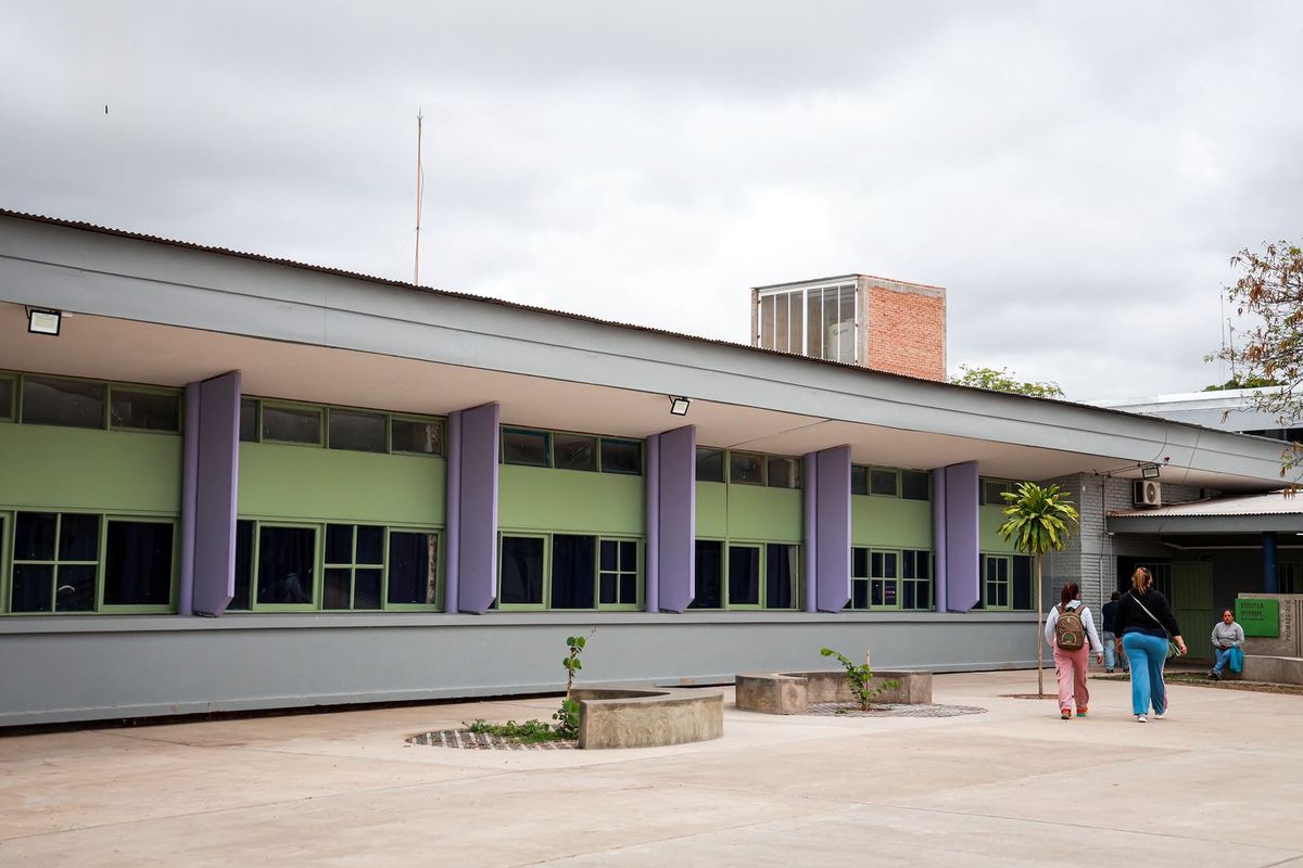 Sadir inauguró la refacción integral de la Escuela Normal