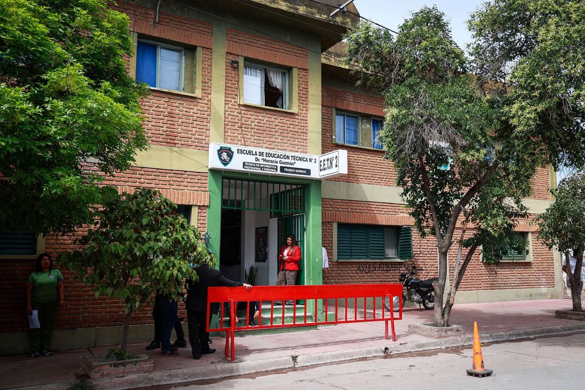 Ampliación y refacción integral de la Escuela Técnica Nº 2 de San Pedro Ampliación y refacción integral de la Escuela Técnica Nº 2 de San Pedro