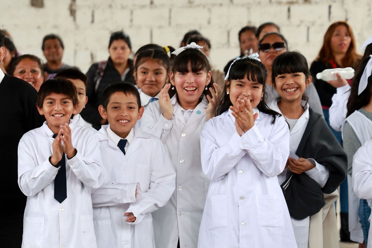Calilegua.Gobierno celebró los 120 años de la Escuela Nº 231