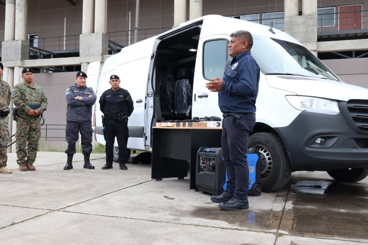 Seguridad incorpora una unidad móvil con tecnología integral