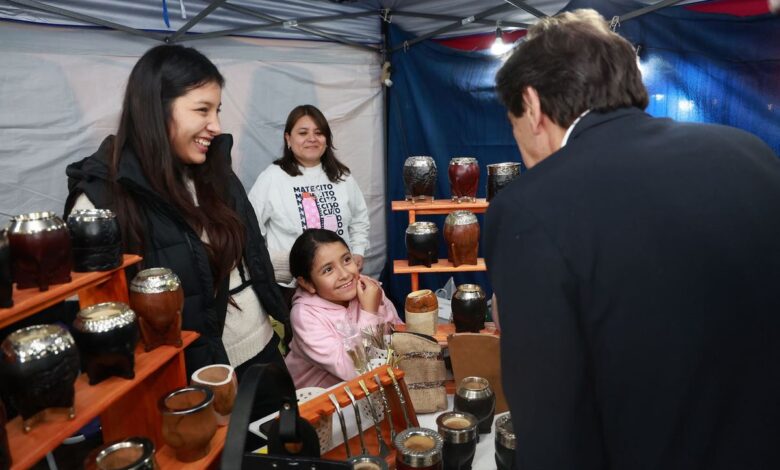 El gobernador recorrió la Expo “Sabores de Mi Tierra” y apoyó su reconocimiento nacional